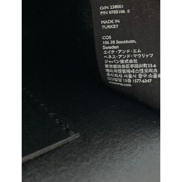 COS Black Leather Crossbody Purse/Handbag with detachable belt - Picture 9 of 10